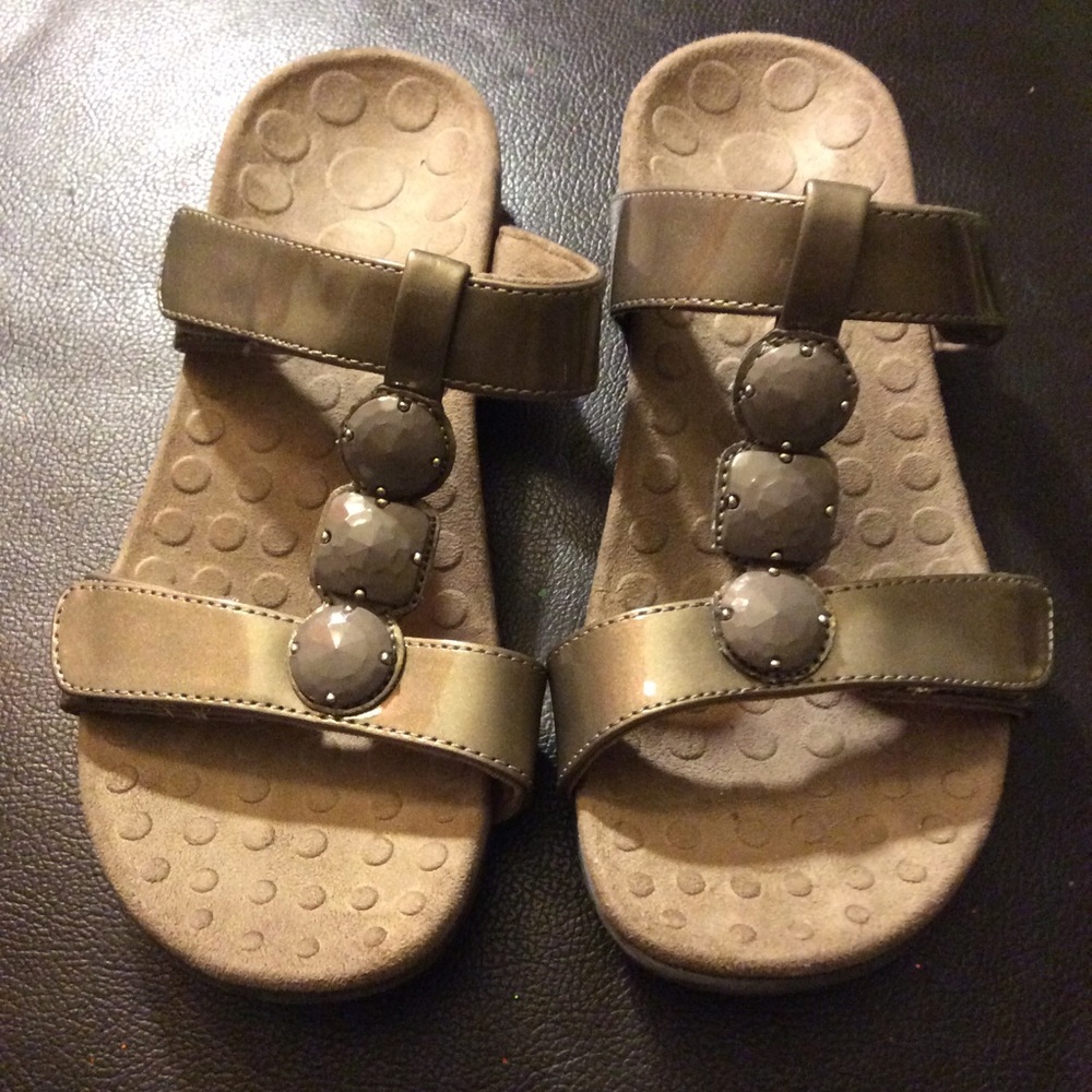 Orthaheel Sandles Size 5